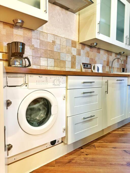 Ultra Central Apartment / 10 Ppl Βουδαπέστη Εξωτερικό φωτογραφία